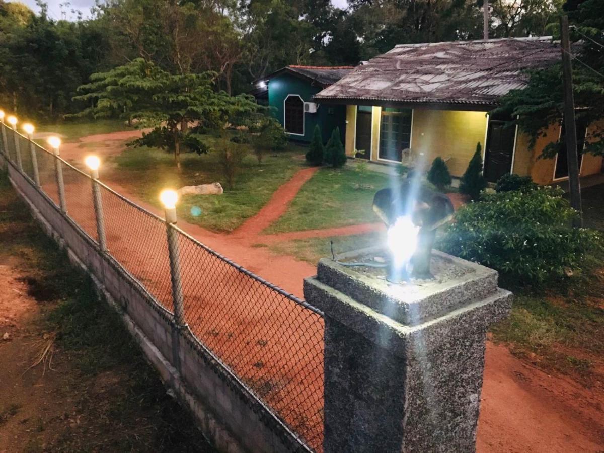 Greenwood Hotel Sigiriya Exterior foto